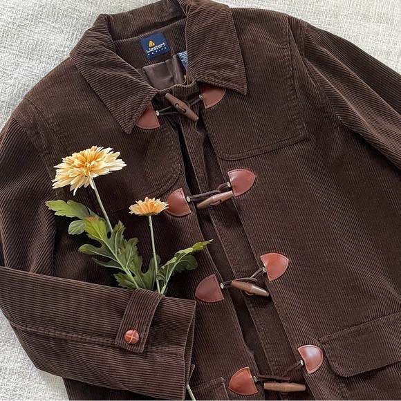 Liz Claiborne Jackets & Blazers - Vintage Lizsport corduroy coat.